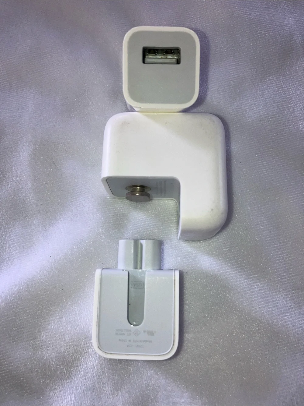 Apple White USB Charging Power Adapter Cubes